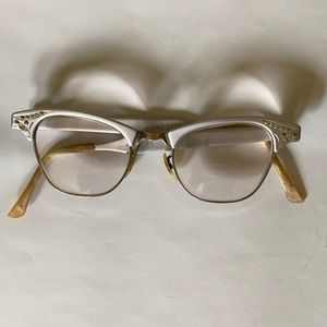Cat eye Artcraft eye glass frames